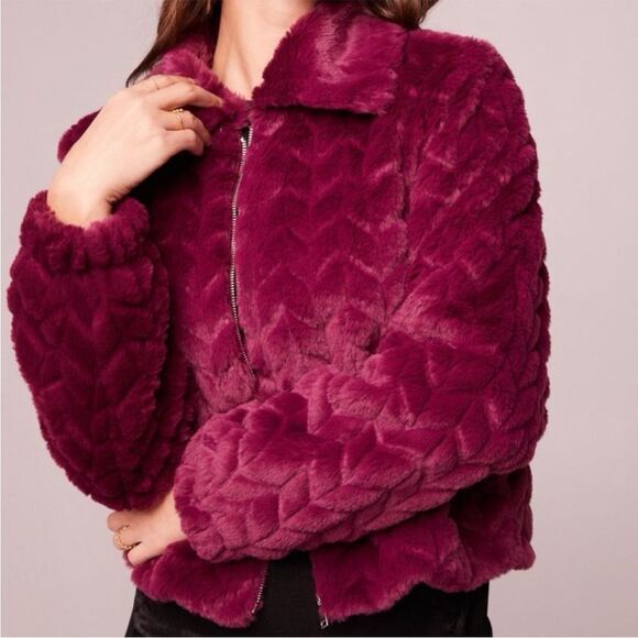 Band Of The Free Val Chevron Jacket ❄️ Eggplant ❄️ NWT ❄️ faux fur ❄️ medium - Picture 3 of 4